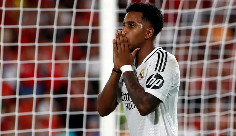 لاعب ريال مدريد