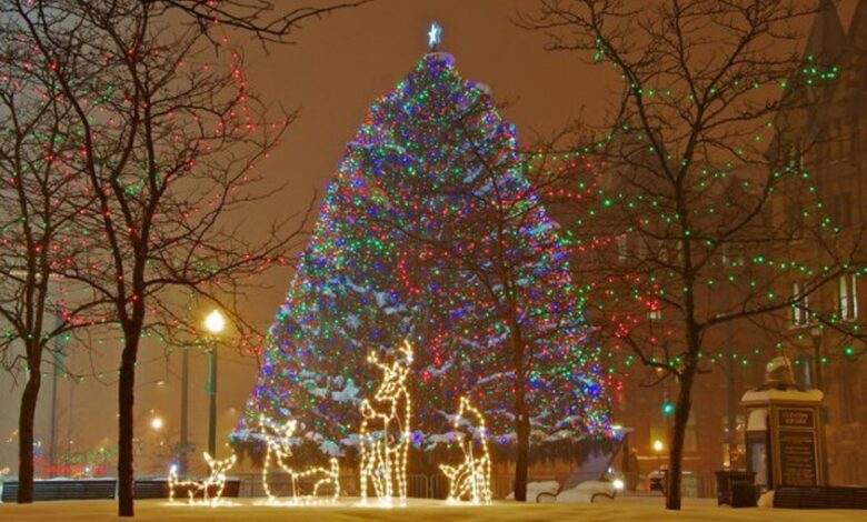 رسائل عيد ميلاد مسيحية للأصدقاء 2025