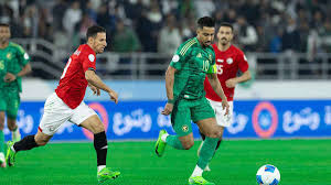 الخليج يواجه التعاون .. مباراة التوازن وفرصة لتصحيح المسار