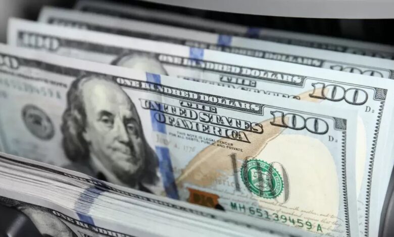 سعر صرف الدولار والدينار مقابل الشيكل الإسرائيلي