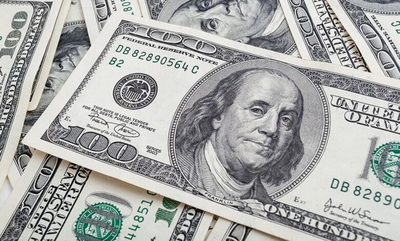 سعر صرف الدولار والدينار مقابل الشيكل